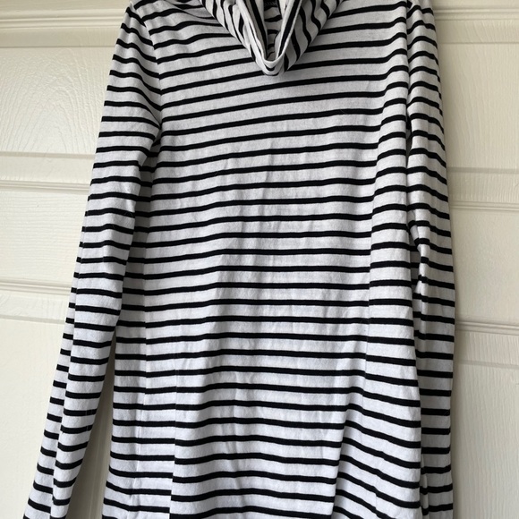 egirl striped turtleneck - Picture 2 of 4